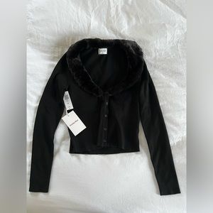 NWT ARITZIA SUNDAY BEST EVER SWEATER, XS, Black